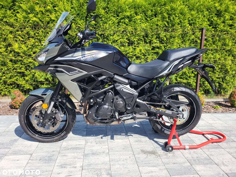 Kawasaki Versys 650 - 21