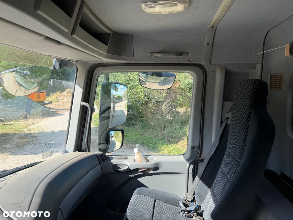 Mercedes-Benz Actros - 14