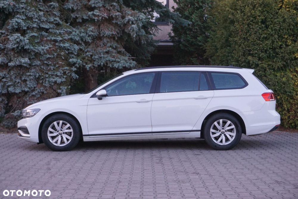 Volkswagen Passat - 5