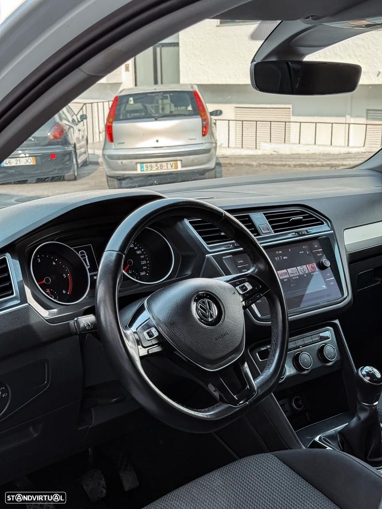 VW Tiguan 1.6 TDI Trendline - 10