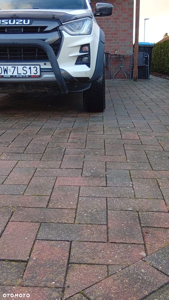 Isuzu D-Max 1.9 EC LSE - 11