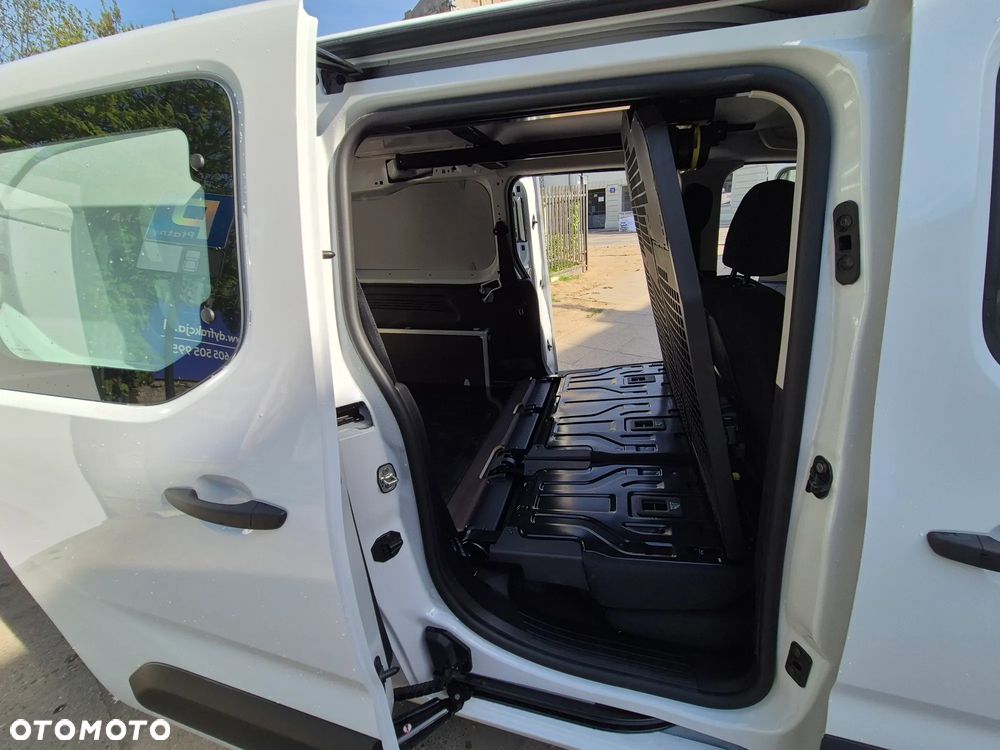 Citroën BERLINGO - 9