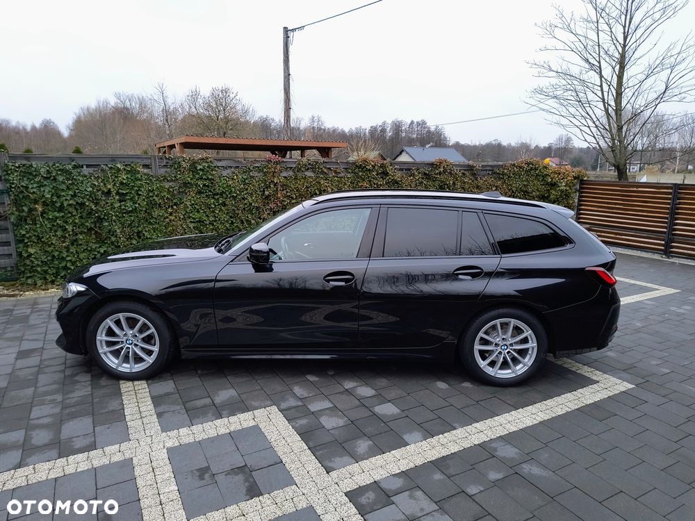 BMW Seria 3 320d xDrive - 4