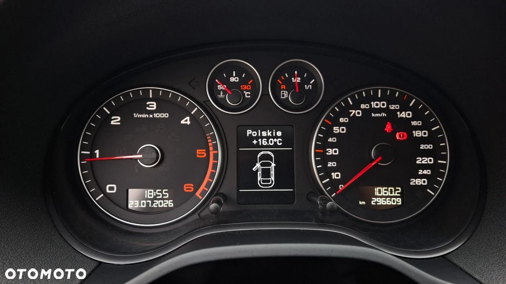 Audi A3 3-drzwiowe 2.0 TDI DPF quattro S line Sportpaket - 26