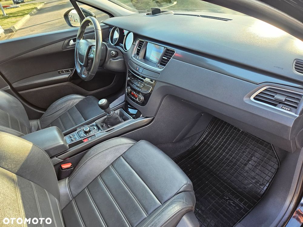 Peugeot 508 HDi FAP 140 Allure - 32