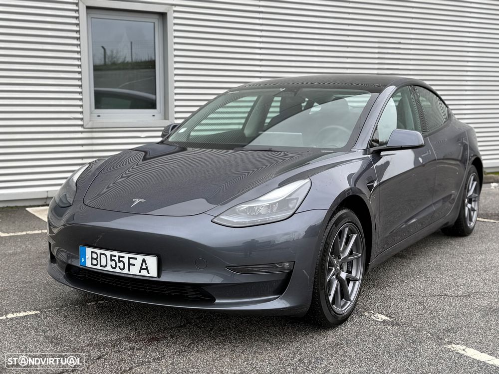 Tesla Model 3 Long Range Tração Traseira - 1
