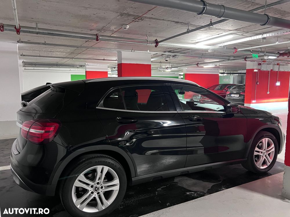 Mercedes-Benz GLA 220 d 7G-DCT AMG Line - 5