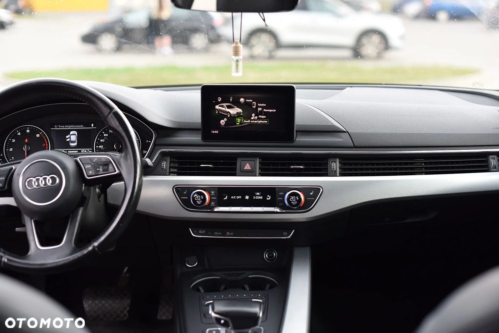 Audi A4 Limousine 2.0 TFSI ultra S tronic design - 23