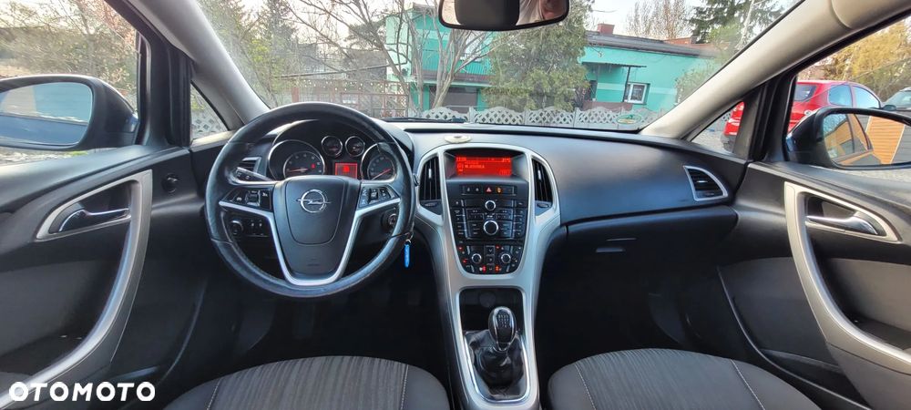 Opel Astra 1.4 ecoFLEX - 15