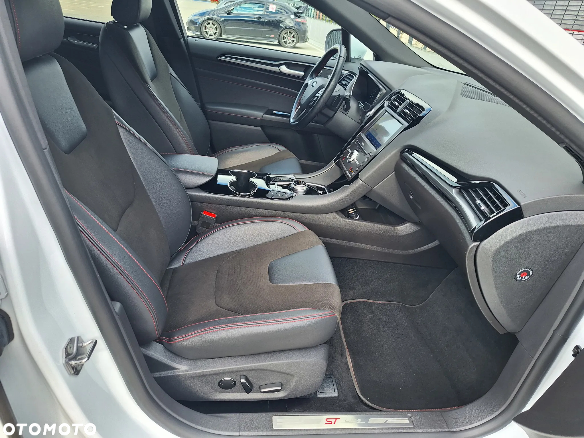 Ford Mondeo 2.0 EcoBlue ST-Line X - 28