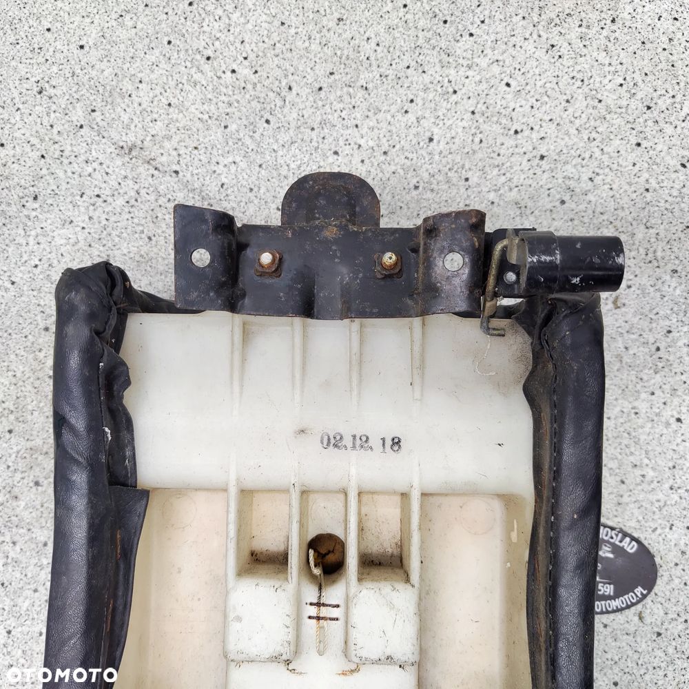 Siedzenie, fotel tył, kanapa pasażera Kawasaki VN 1500 VN1500 Vulcan - 9