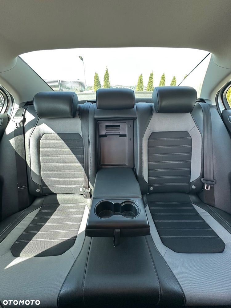 Volkswagen Jetta 2.0 TDI Highline Perfectline DSG - 16