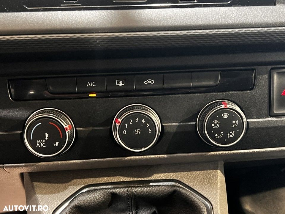 Volkswagen Transporter - 20