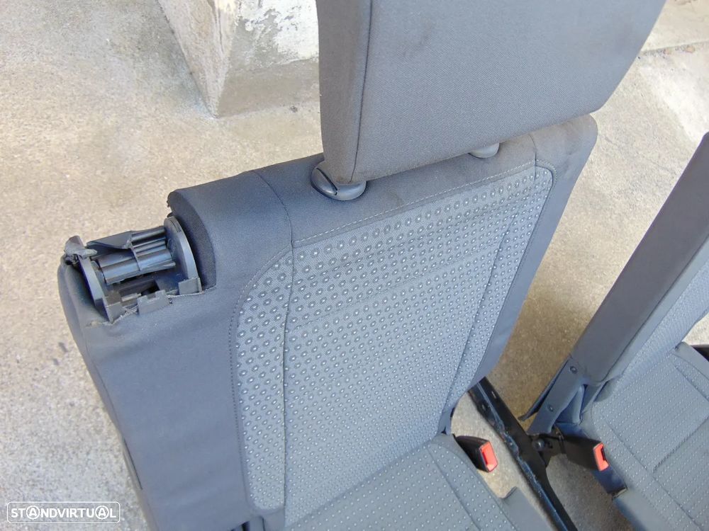 VW Touran 2005 bancos - 12