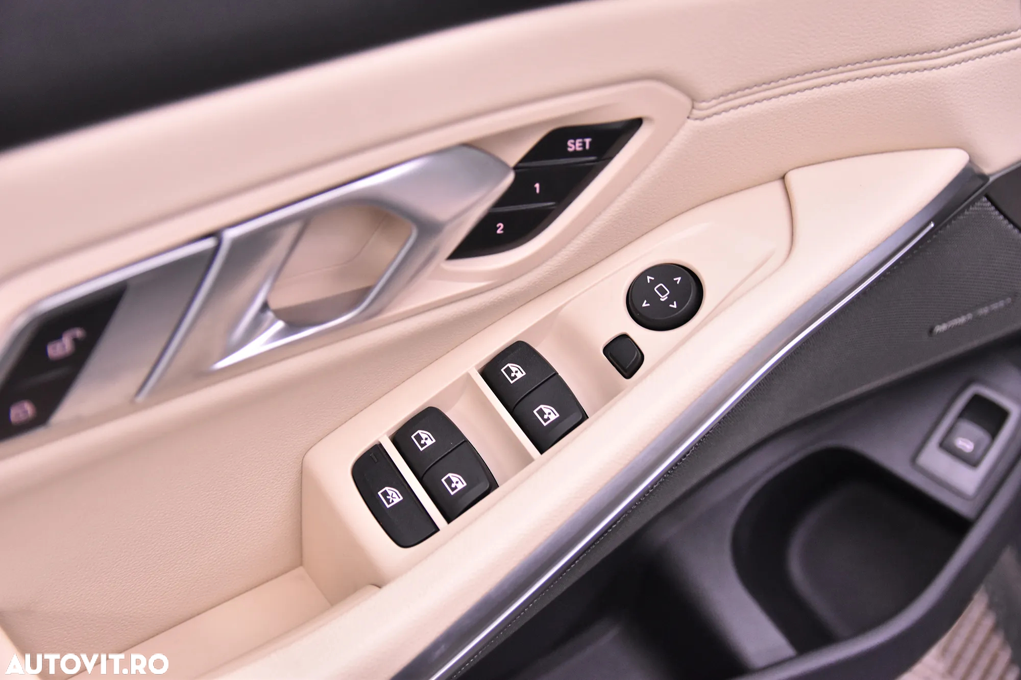 BMW Seria 3 318i Touring Aut. - 14