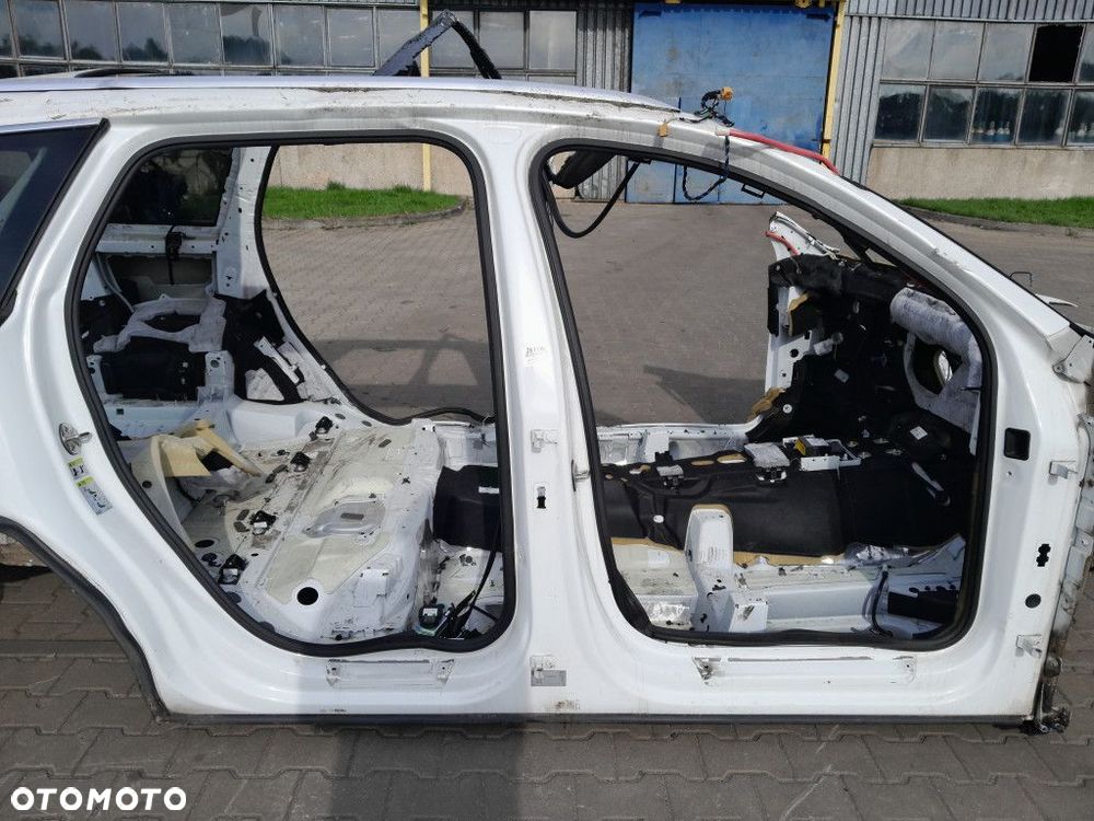 AUDI Q7 II 4M PRÓG SŁUPEK PRAWY 1L0K1 - 1