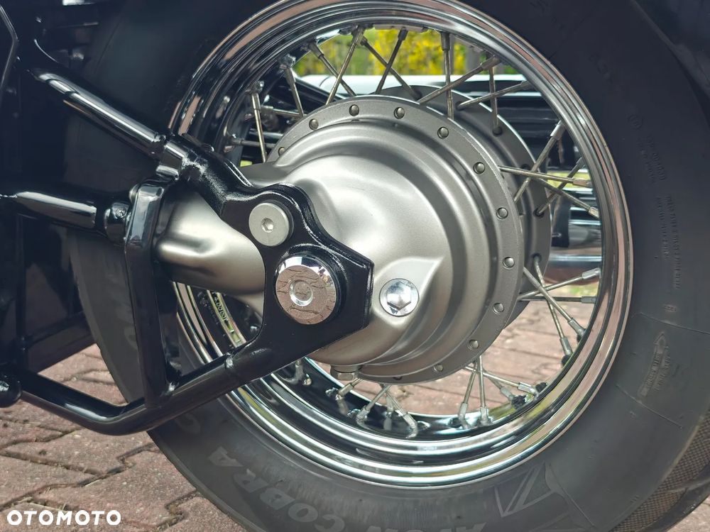 Suzuki Intruder - 29