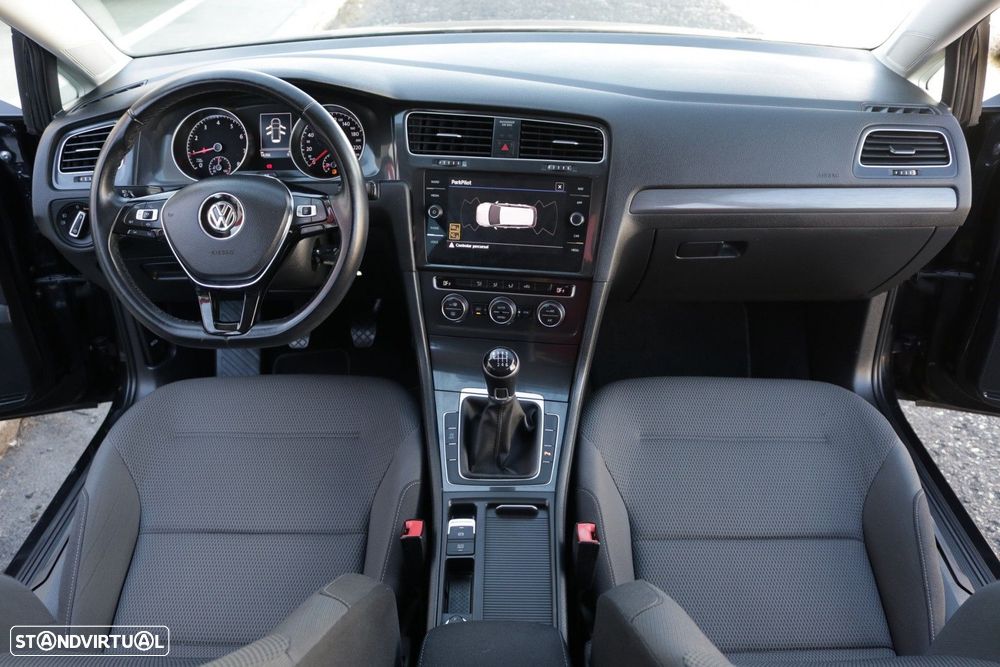 VW Golf Variant 1.0 TSI Confortline - 26