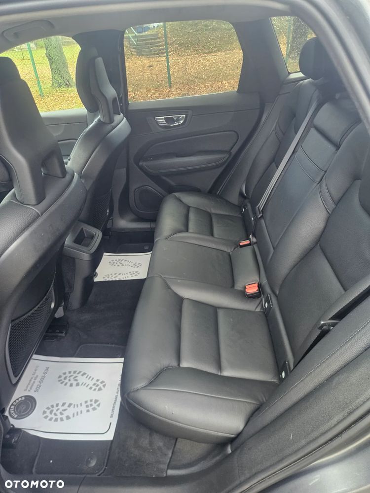 Volvo XC 60 D4 Geartronic Momentum Pro - 19