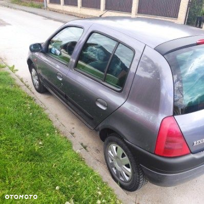 Renault Clio - 4
