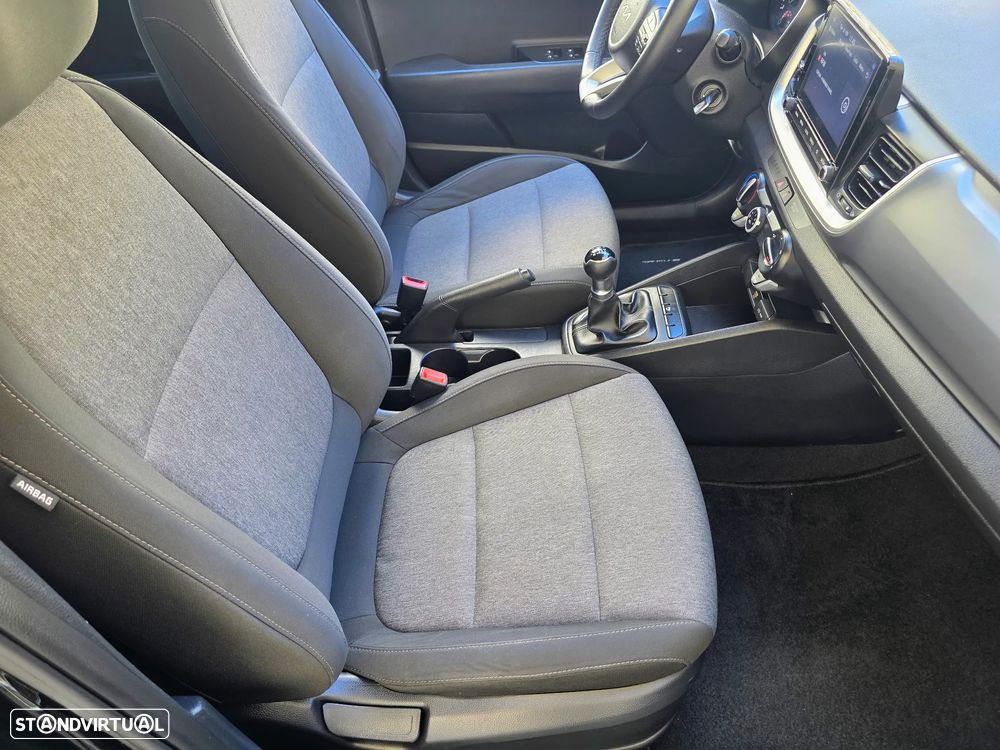 Kia Stonic 1.2 Dynamic - 44