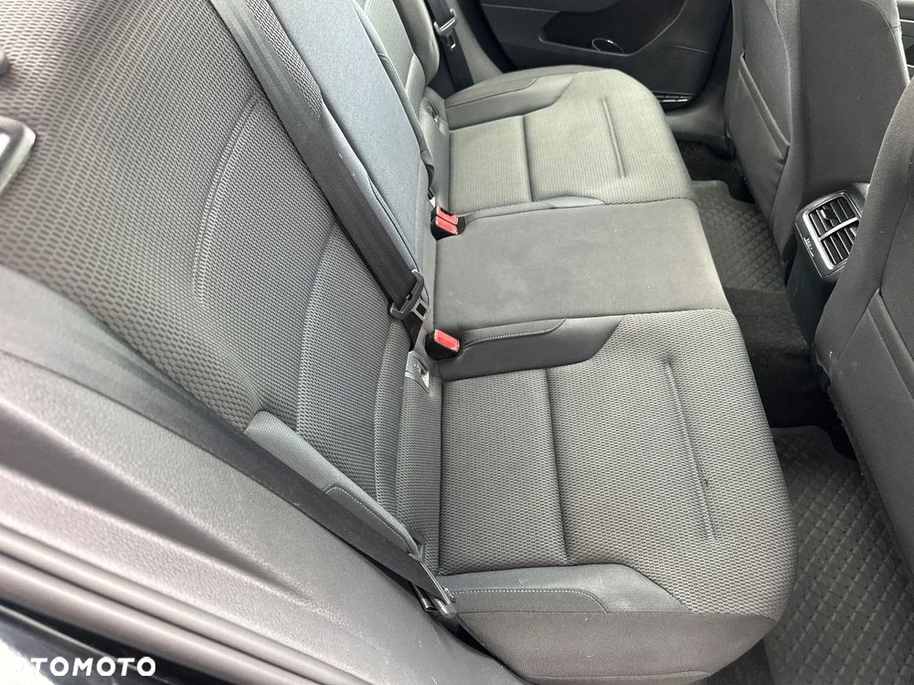 Volkswagen Golf 1.6 TDI BMT Comfortline - 13