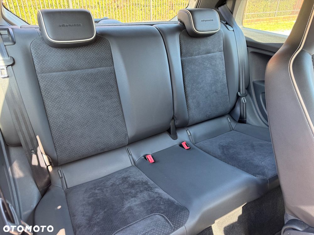 Seat Mii 1.0 by Mango - 12