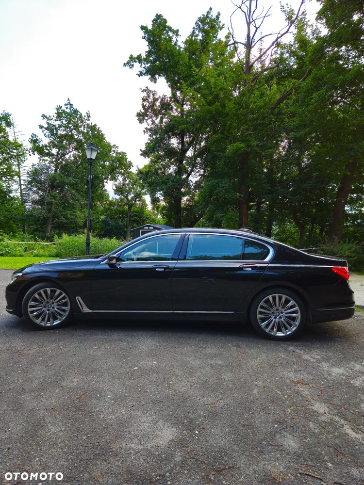 BMW Seria 7 750Li Edition Exclusive - 5