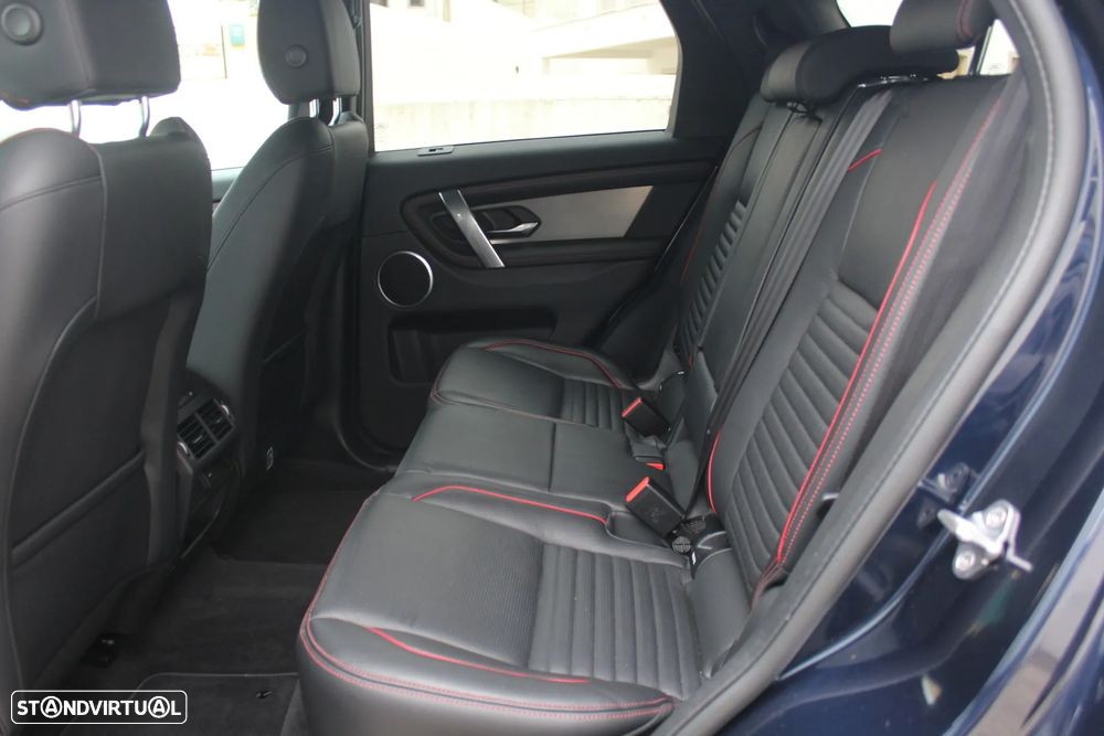 Land Rover Discovery Sport 2.0 Si4 AWD - 30