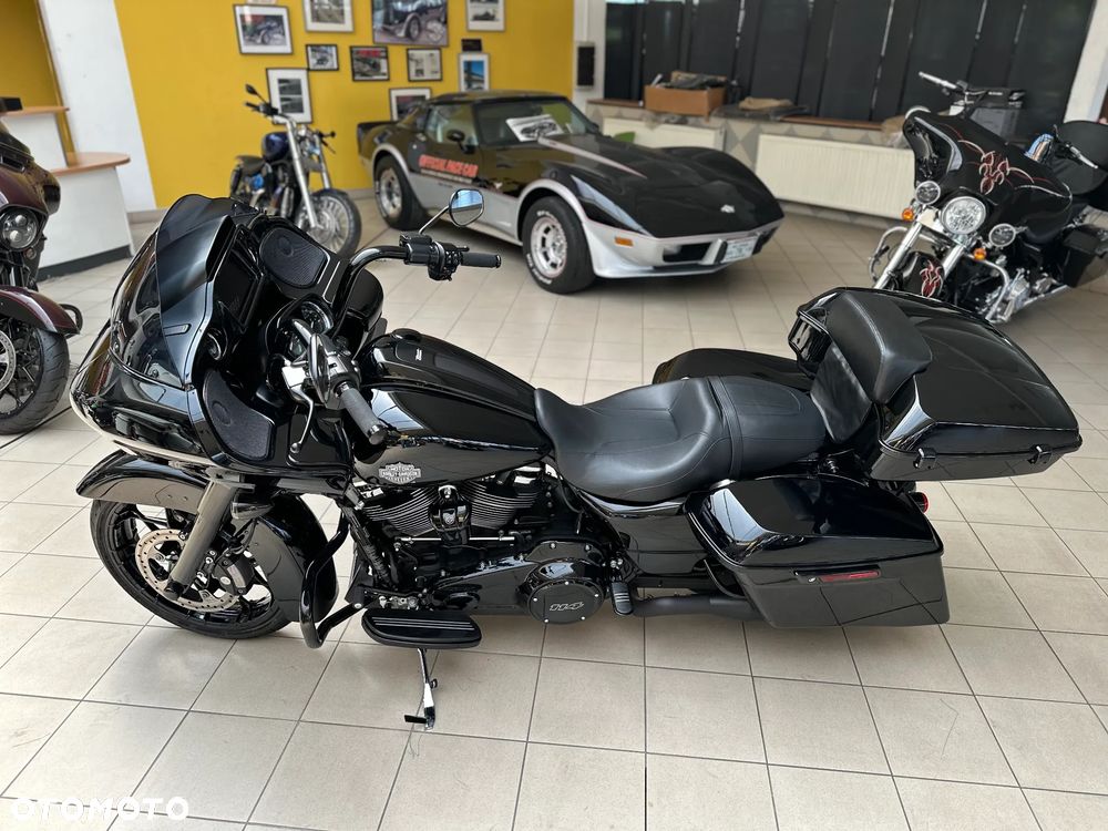 Harley-Davidson Touring Road Glide - 7