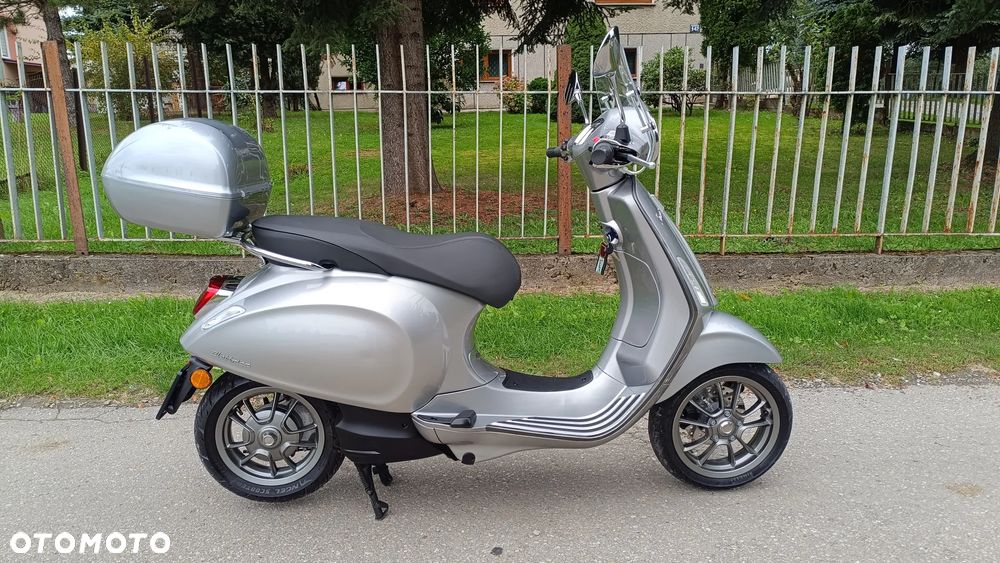 Piaggio Vespa - 11