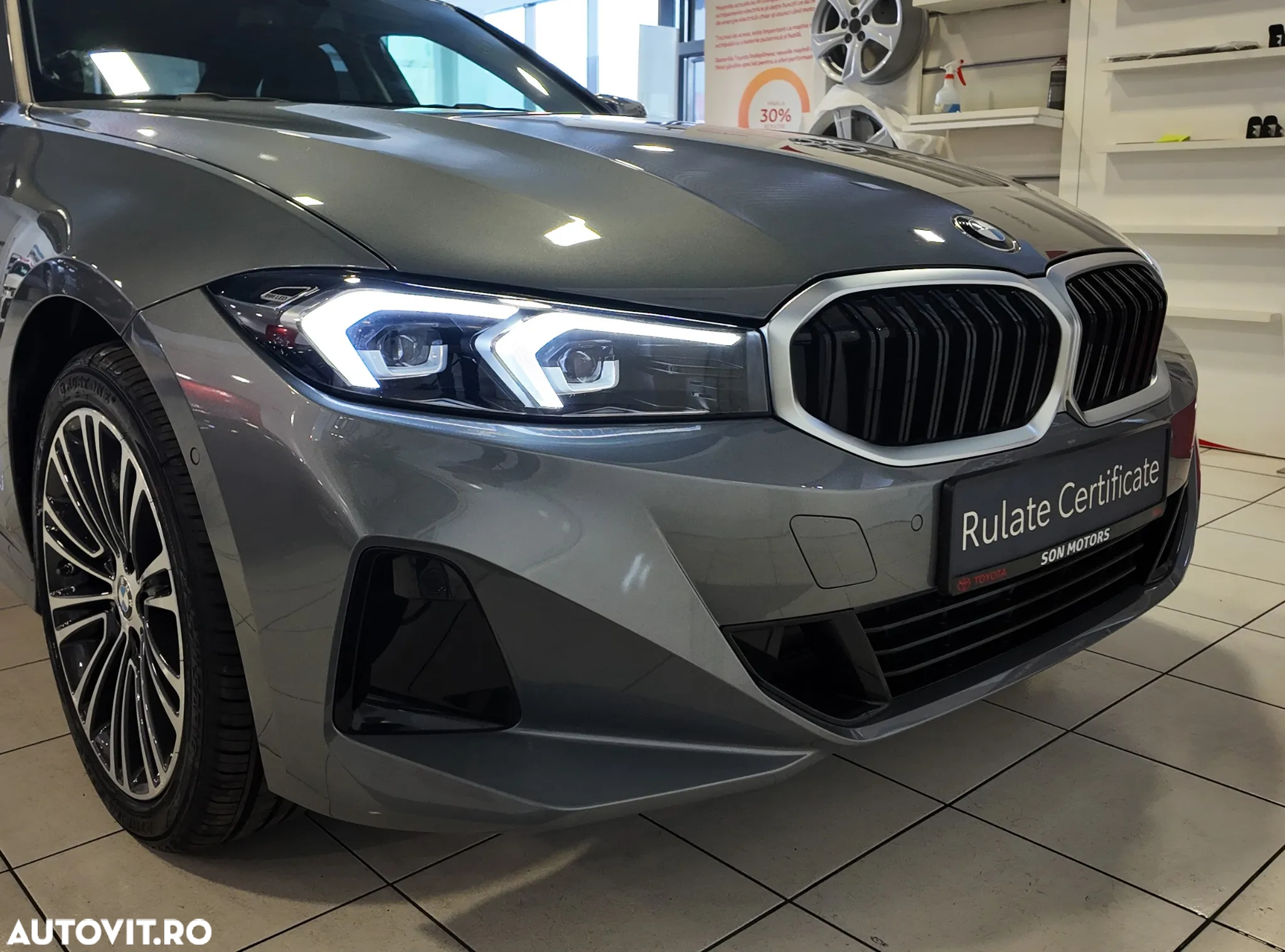 BMW Seria 3 318i Aut. Sport Line - 9