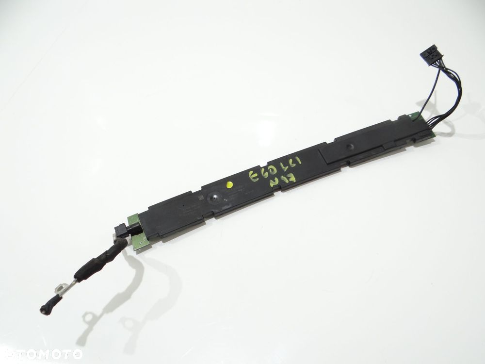 WZMACNIACZ ANTENOWY DIVERSITY BMW E60 LCI 9193832 - 1