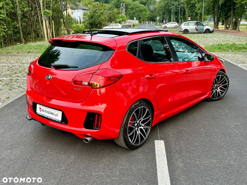 Kia Ceed 1.6 T-GDI GT L - 13