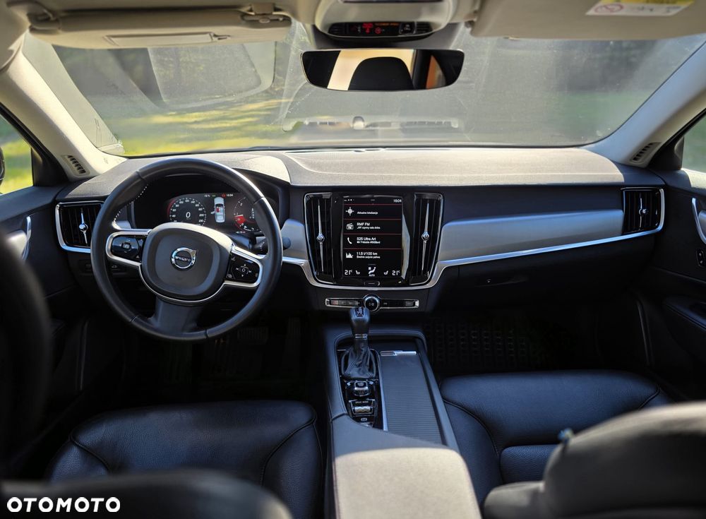 Volvo S90 D4 Momentum Pro - 18