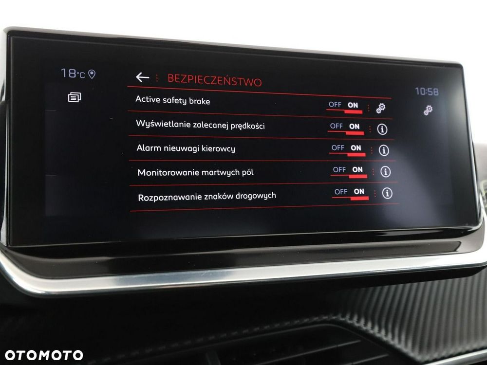Peugeot 2008 1.2 PureTech GT Line S&S - 26