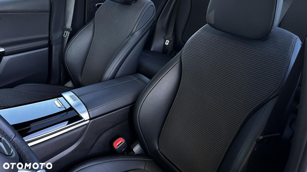 Mercedes-Benz GLC - 13