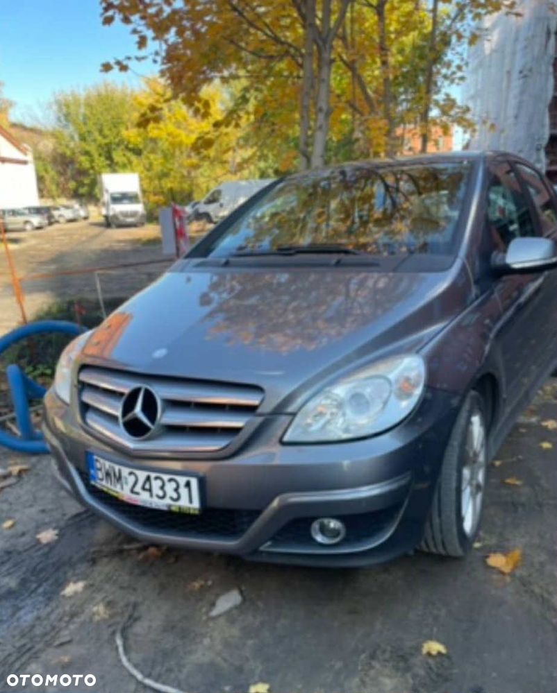 Mercedes-Benz Klasa B - 1
