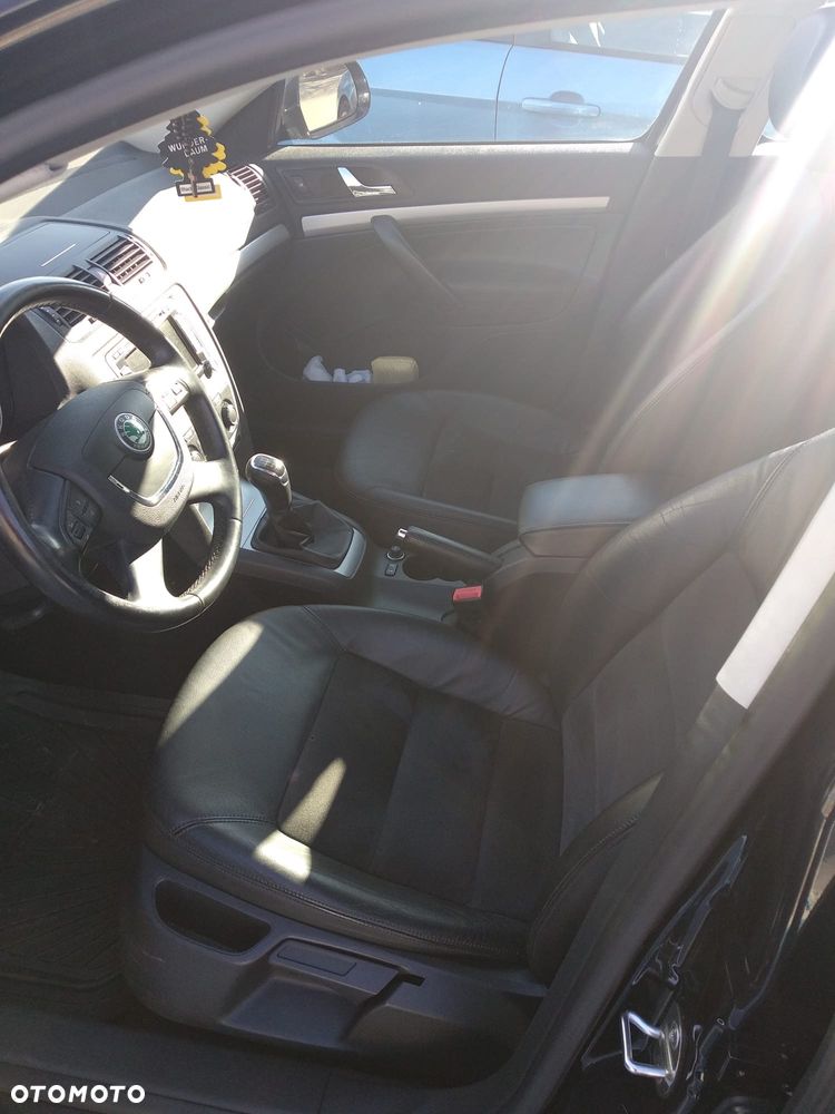 Skoda Octavia 2.0 TDI Elegance - 4