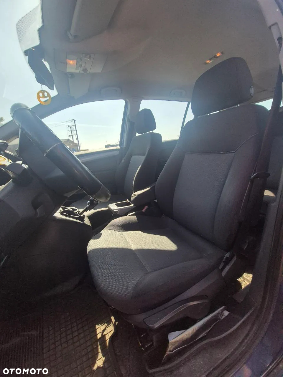 DAWCA CZESCI OPEL ZAFIRA 1.9CDTI W KOLOR 21B - 32