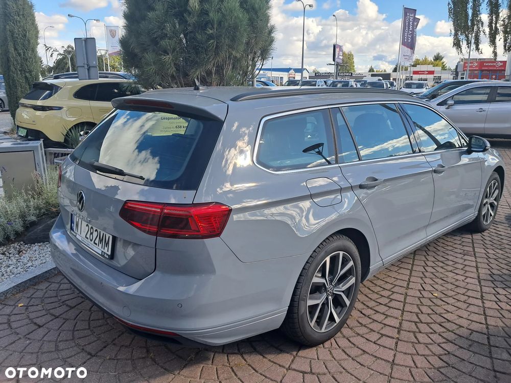 Volkswagen Passat 1.5 TSI ACT mHEV Style DSG - 4