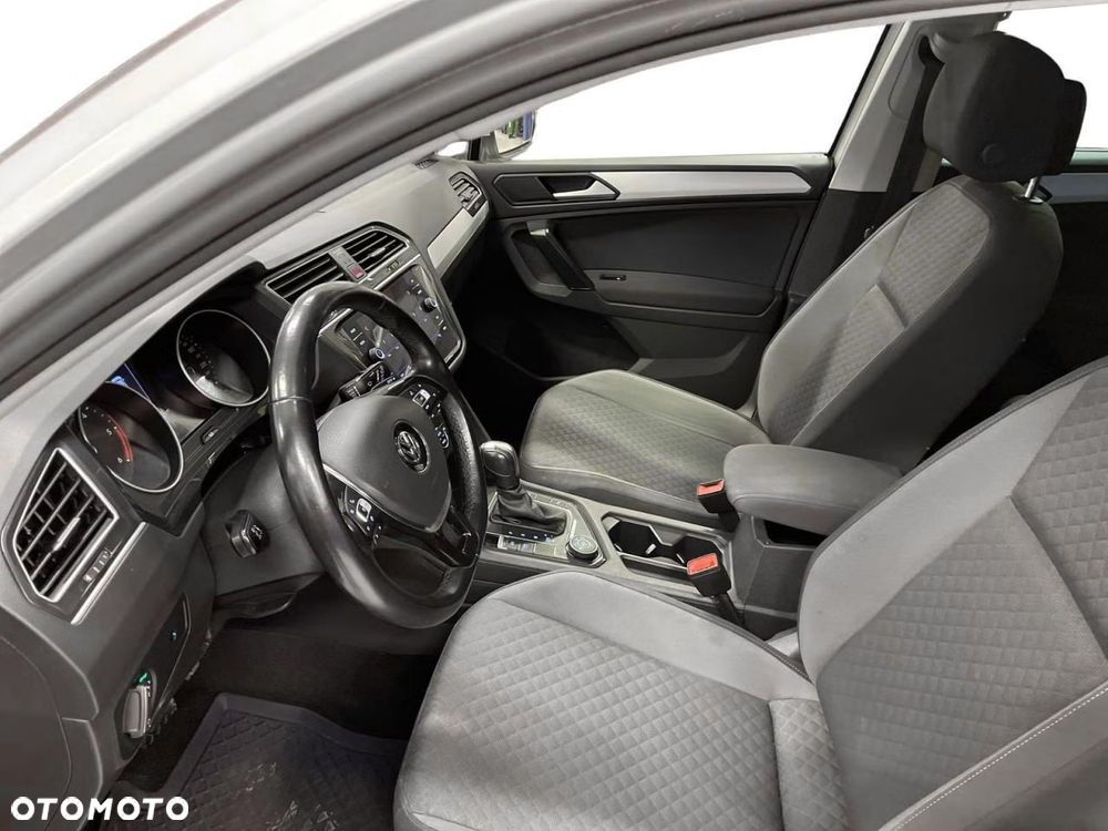 Volkswagen Tiguan 2.0 TDI SCR DSG - 19
