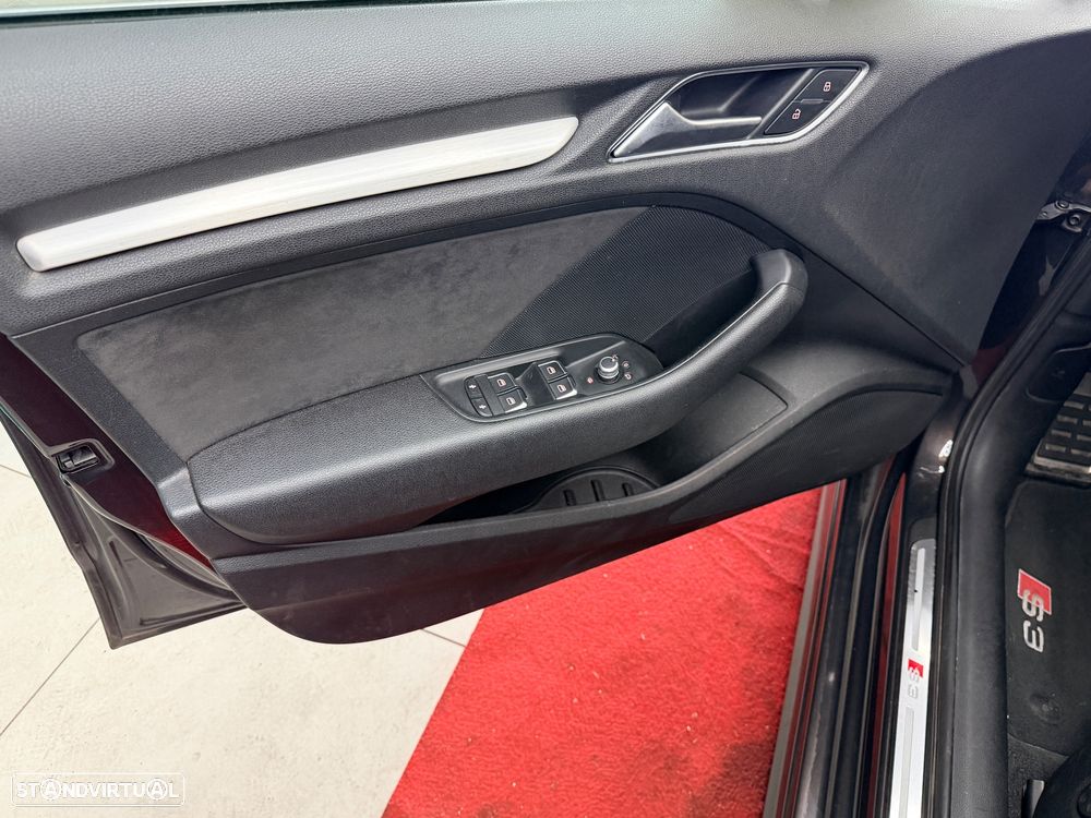 Audi S3 Sportback TFSI S tronic - 19