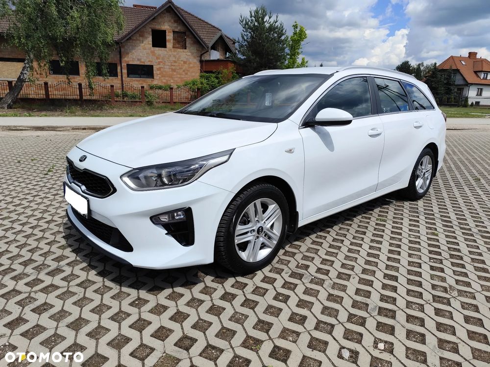 Kia Ceed 1.6 CRDi mHEV L - 2