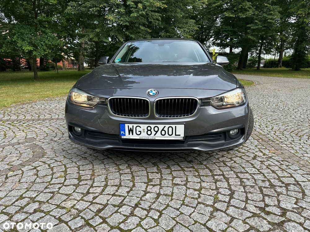 BMW Seria 3 318d Advantage - 3