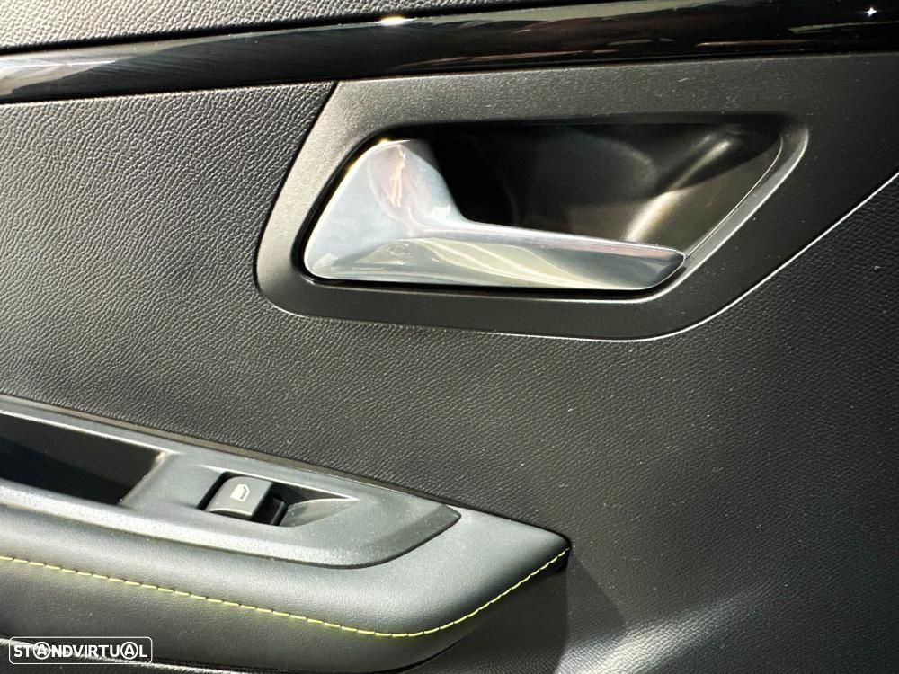 Peugeot e-208 50 kWh GT Pack - 31