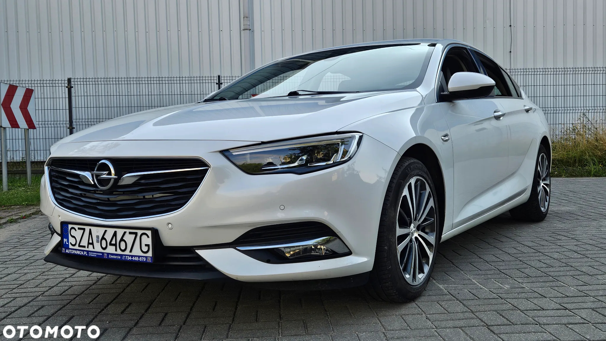 Opel Insignia 1.5 T Innovation S&S - 10