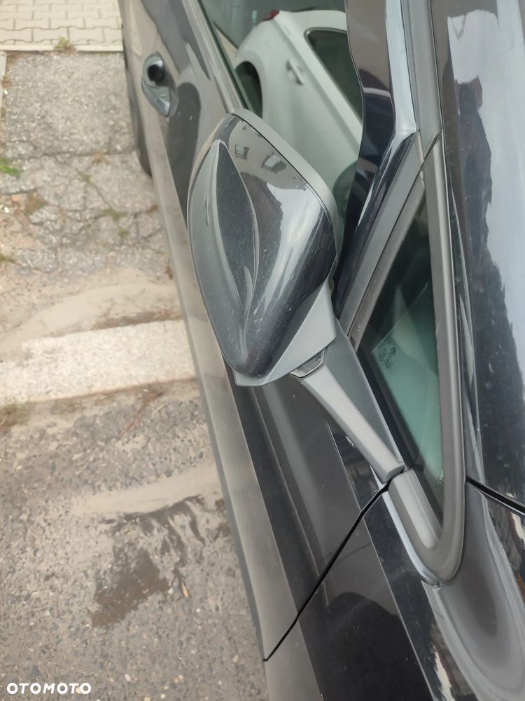 Volkswagen Golf 2.0 BlueTDI Highline - 10
