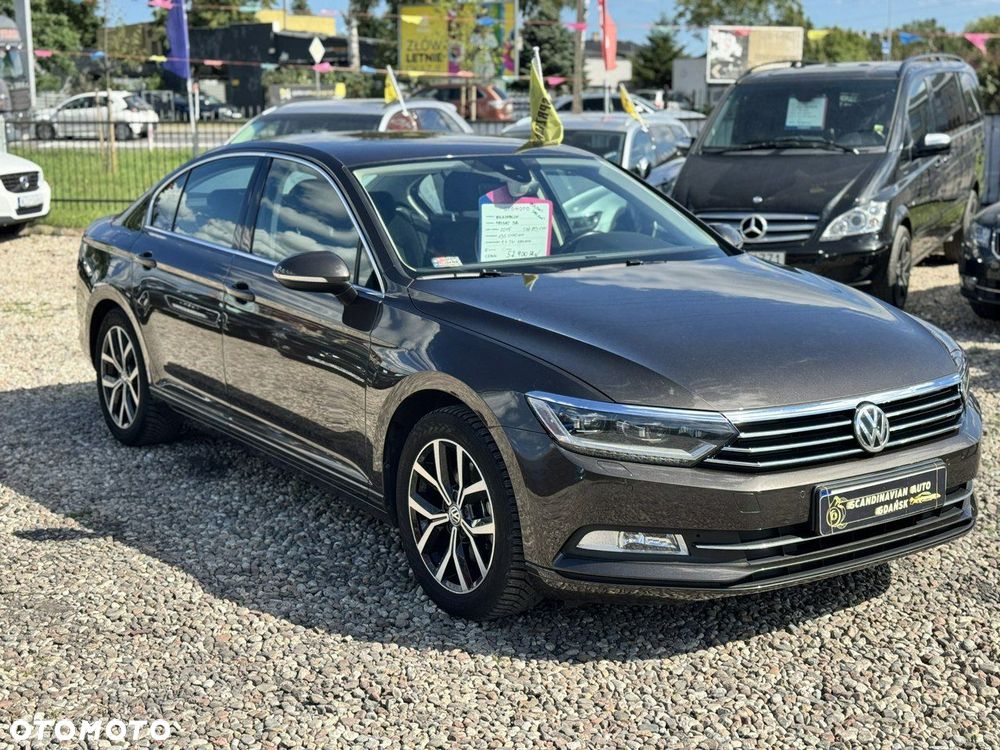 Volkswagen Passat 1.5 TSI EVO Comfortline - 2