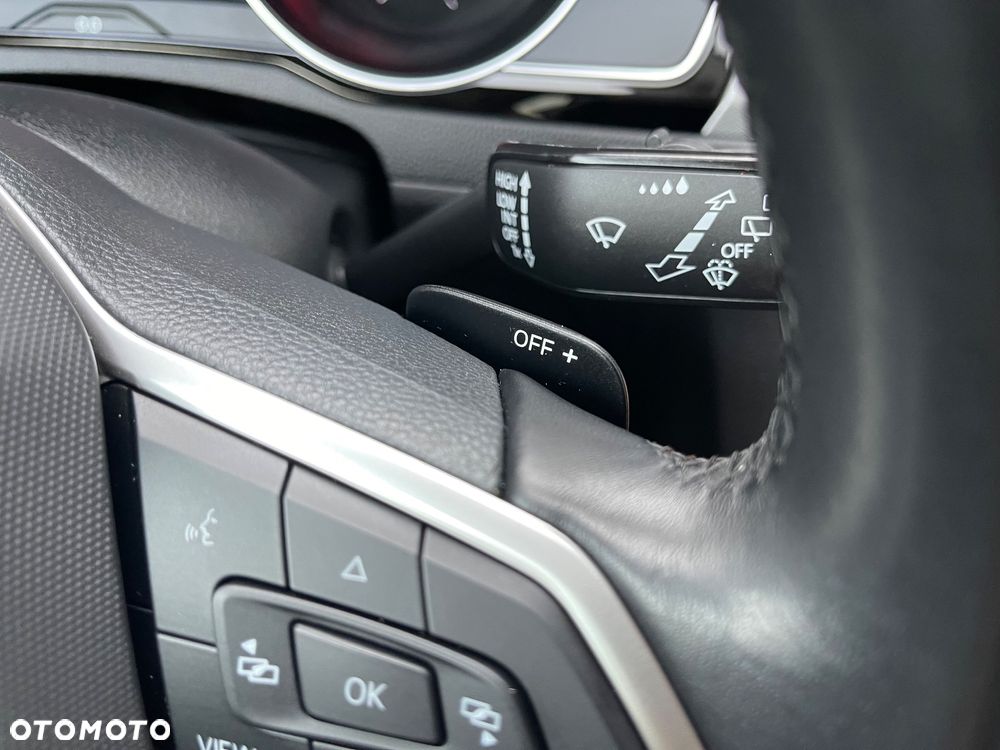 Volkswagen Passat 2.0 TDI EVO Business DSG - 30